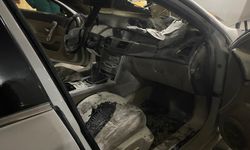 Bursa'da kapalı otoparkta yanan otomobil paniğe neden oldu