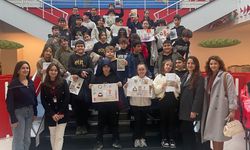 Çilek İnegöl'deki Merkezinde Geleceğin Tasarımcılarını ağırladı!