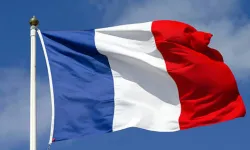 Fransa Meclisi'nde 2026 bütçe oylamasına artık saatler kaldı