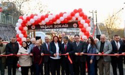 Bursa'da Yaşam Sokağı Açıldı