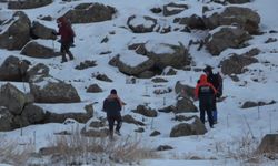Hasan Dağı’na tırmanan 2 üniversite öğrencisi dağda mahsur kaldı