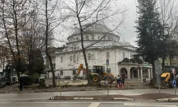 İnegöl Fatih Camii’nin Şadırvanı ve Duvarları Yıkıldı!