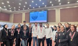 İnegöl Hacı Sevim Yıldız Lisesi İstanbul'da Büyük Başarı Elde Etti