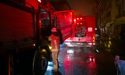 Bacadan Kaynaklanan Yangın Paniğe Neden Oldu