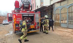 İnegöl’de mobilya imalathanesinde korkutan yangın!