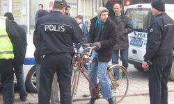 İnegöl’de Ters Yönden Giden Bisikletlilere Ceza Yağdı