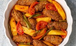 Evde İzmir Köfte Nasıl Yapılır? Lezzetli ve Pratik Tarifin Tüm Püf Noktaları Nelerdir?