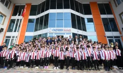 Okyanus Koleji’nde 157 öğrenciye İnegölspor forması verildi