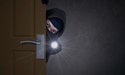 Rüyada Hırsız Görmek Ne Anlama Gelir? Diyanet, Nablusi ve İslam Âlimlerinin Yorumu