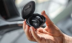 Yapay Zeka Destekli Kulaklık Dünyada Bir İlke İmza Attı! Konuşmaları Kendi Kendine Kaydediyor