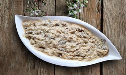 Yoğurtlu Patlıcan Salatası Nasıl Yapılır, Hangi Püf Noktalar Lezzeti Zirveye Taşır?