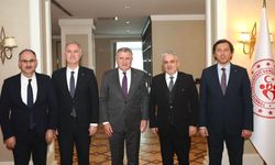 Alper Taban, Gençlik ve Spor Bakanı Osman Aşkın Bak’ı Ziyaret Etti