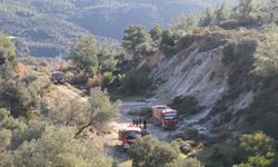 Antalya Serik'te orman yangını: 2 hektar kızılçam ormanı zarar gördü