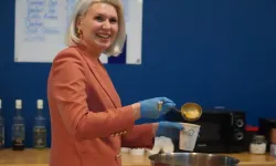 Başkan Melek Mızrak Subaşı'ndan Sınavdaki Öğrencilere "Sıcak" Destek