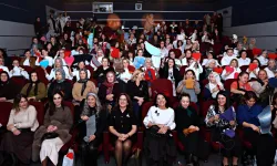 Bursa'da sinema salonunda iyilik mesaisi: Işıklar kapanmadı