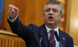 CHP Lideri Özgür Özel’den Yunan gazeteciye sert tepki: "Hodri meydan, o kadar değil!"