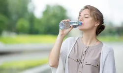 Çok Su Her Zaman Fayda Sağlamaz! Su İçmeyle İlgili Doğru Bilinen Büyük Yanlışlar