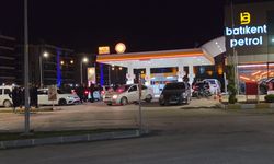 İnegöl’de Akaryakıt İstasyonunda Yaşanan Yoğunluk Trafik Ekiplerini Harekete Geçirdi