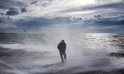 Tartıda İbre Kımıldamıyor Mu? Yedikleriniz Değil Lodos Kilonuzu Etkiliyor Olabilir Mi?