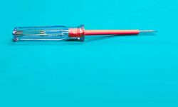 Kontrol Kalemi Nedir, Ne İşe Yarar?  Kontrol Kalemi Prize Sokulur mu, Elektrik Çarpar mı??