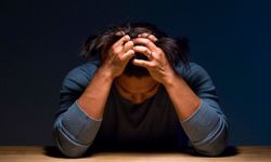 Psikolojiye Göre Sürekli Sinirli Olmak Ne Anlama Geliyor, Bu Ruh Hali Neden Kalıcı Hale Geliyor?