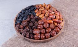 Rüyada Hurma Görmek Ne Anlama Gelir? Dini Rüya Tabirleri