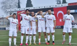 Sultan Su İnegölspor - Karaman FK Maçı İlk Yarısı Bitti