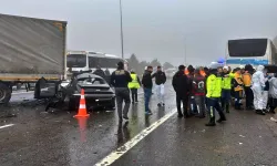 TAG Otoyolu’nda Zincirleme Kaza: 2 Ölü, 10 Yaralı