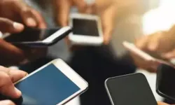 “Amiral Gemisi Telefon” Ne Demek? Üst Segment Telefon Alırken Bunlara Bakmadan Geçmeyin!