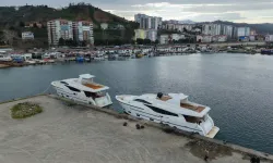 Trabzon'da üretilen 22 metrelik yatlar İstanbul'a gönderildi