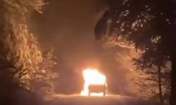 İnegöl’de seyir halindeki otomobil alev aldı