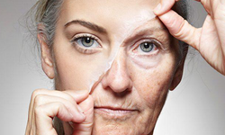 Ameliyatsız Gençleşmek Gerçekten Mümkün mü? İşte Ciltte Zamanı Yavaşlatmanın Yolları