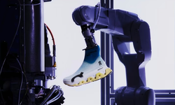 Ayakkabıları Artık Robotlar Üretiyor! İnsan Eli Değmeden Günde 1.000 Çift