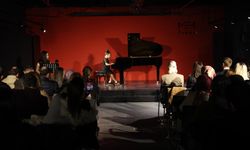 Bursa'da alevlere karşı nota, dumanlara karşı umut oldular!