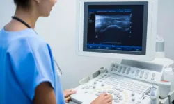 Doğum Anında Ultrason Kullanımı! Anne ve Bebek İçin Daha Net, Daha Güvenli Takip