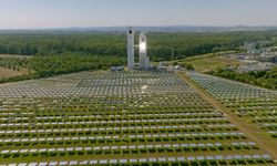 Karbondioksitten Benzin Üretmenin Yolu Bulundu! Yapay Fotosentez Umut Veriyor