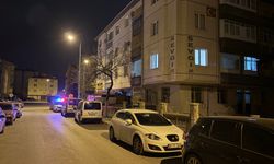 Kayseri'de bir şahıs eniştesinin evini kurşunladı