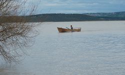 Uluabat Gölü Kuraklıkla Boğuşuyordu... Yağışlarla Yeniden Küçük Venedik Oldu