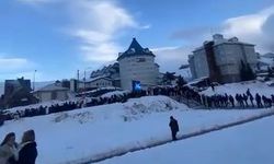 Uludağ'daki teleferik kuyruğu şaşırttı!