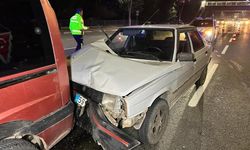 Uşak'ta 4 araçlı zincirleme kazada 6 kişi yaralandı