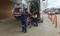 İnegöl’de Pencere Silerken 3 Metreden Aşağı Düştü