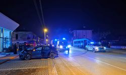 İnegöl'de Cip ile Servis Çarpıştı: 4 Yaralı