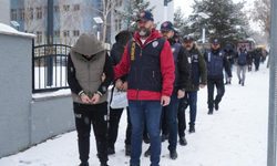 Yasal araç kiralama web sitesi kurarak vatandaşları dolandırdılar