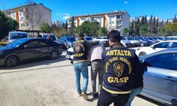 Antalya’da İşletme Sahibine Silahlı Saldırı! 2 Şüpheli Tutuklandı