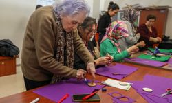 Bursa’da kadınlardan 8 Mart’a özel keçe atölyesi