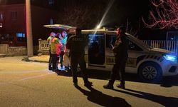 Üçüncü kez alkolden yakalanmamak için polisin üstüne araç sürüp kaçtı, yarım milyon lira ceza yedi