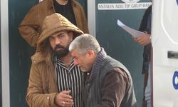 Babanın en ağır yükü! Kızı ve 5 torununun cenazesini gözyaşlarıyla teslim aldı