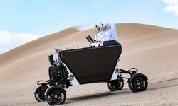 Ay’da İnşaat İşleri İçin Tasarlanan Robotik Kazıcı Başarıyla Test Edildi!