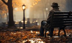 Mal Varlığının Tamamını Sadaka Olarak Adamak Caiz mi? Adak ve Yemin Kefâreti Nasıl Yerine Getirilir?