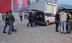 Gemlik’te Sokak Ortasında Silahlı Çatışma: 3 Yaralı, 4 Tutuklama